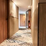 Hotel Card