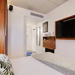 Card Hotel Parijs