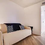 Hotel Card