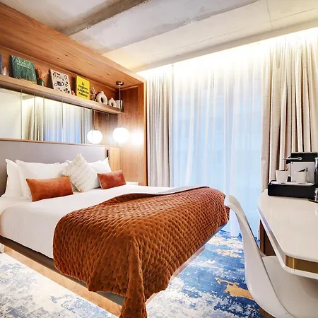 Card Otel 4*