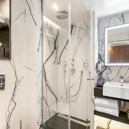 Card Hotel Parigi